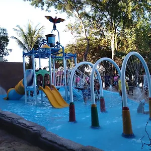 Apartamento Aldeia Do C204- Com Cozinha , Churrasqueira E Bebidas Liberadas No Parque Aquatico, Internet Banda Larga, Ponto Recarga De Carro Eletrico